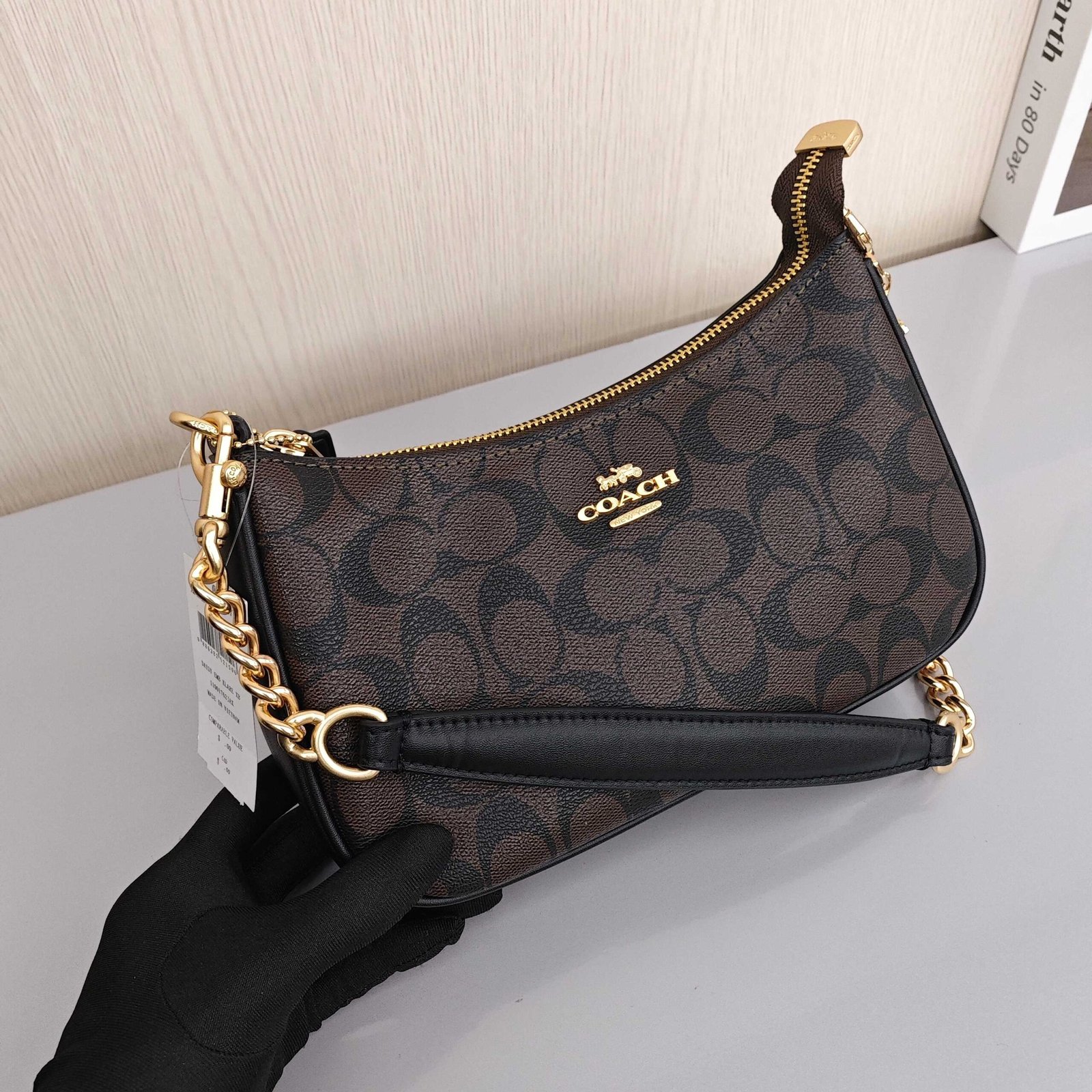 2 Coach 25 × 16 × 7.5cm style retro and fashionable women's shoulder bag - Image 1